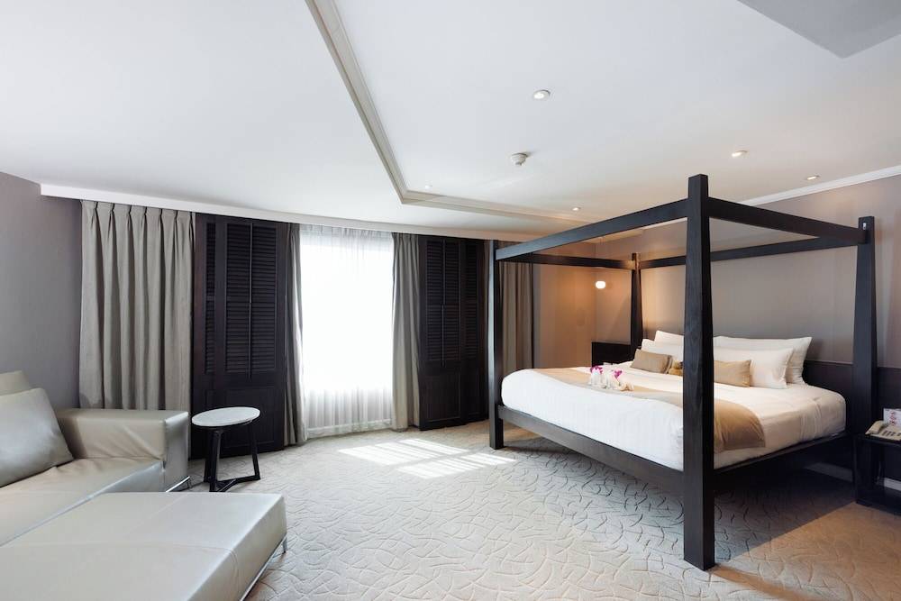 S15 Sukhumvit Hotel 1
