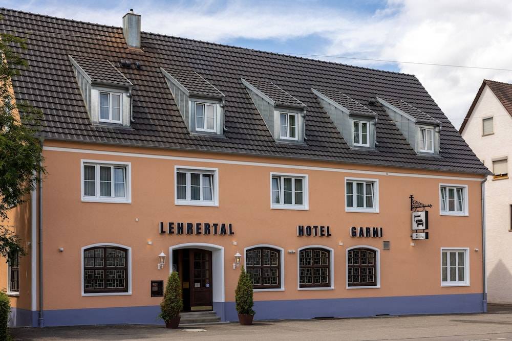 Hotel Garni Lehrertal 1