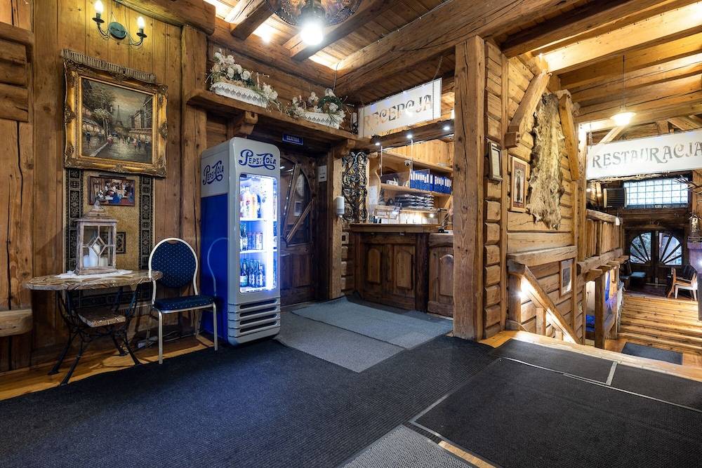 Hotel Marysin Dwór 1