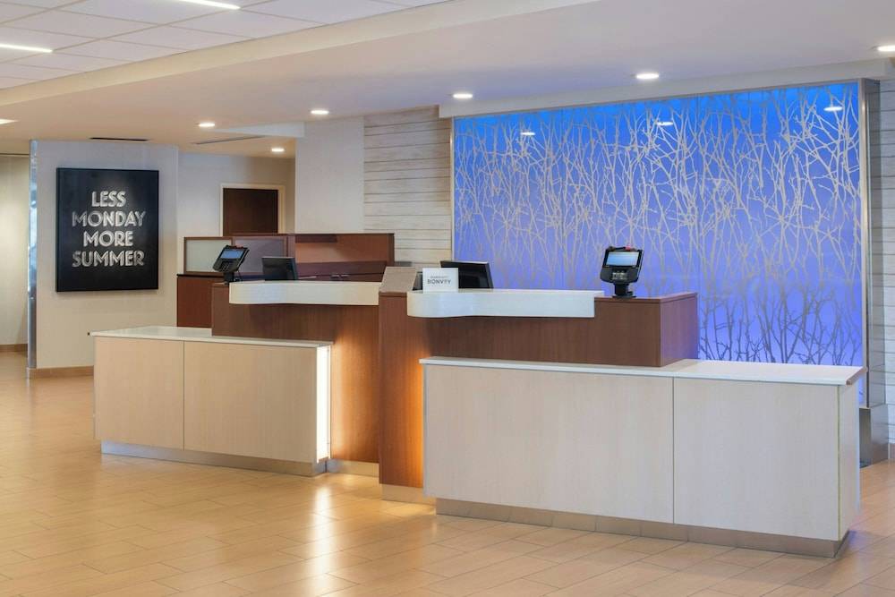 Fairfield Inn & Suites by Marriott Santa Cruz 2
