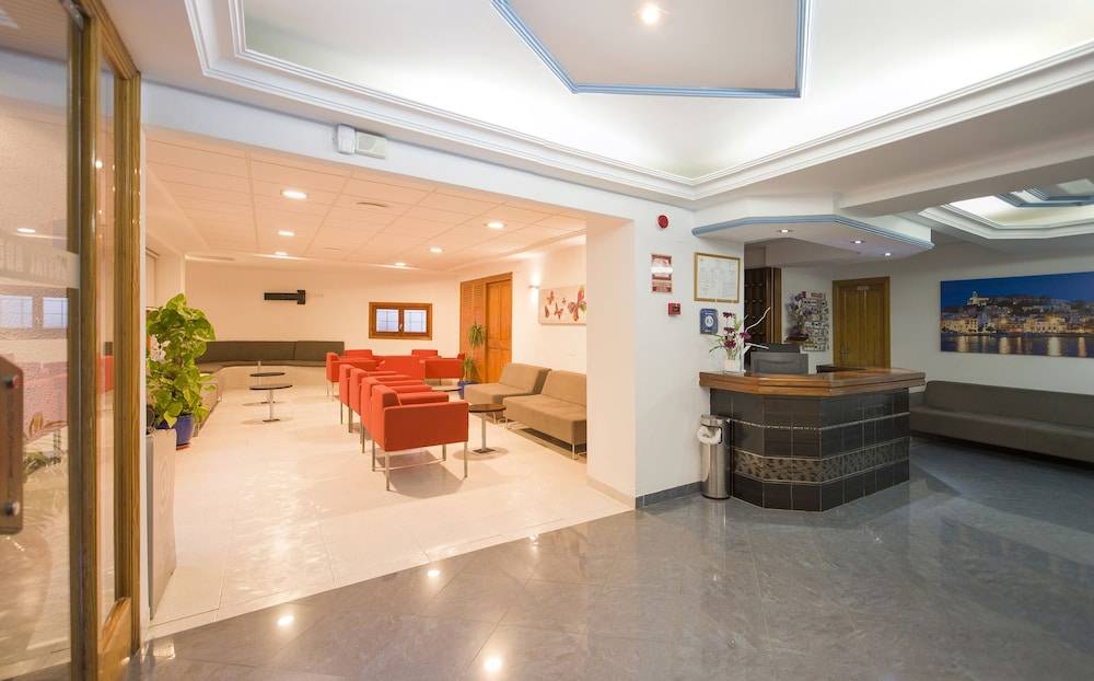 Hostal Adelino 2