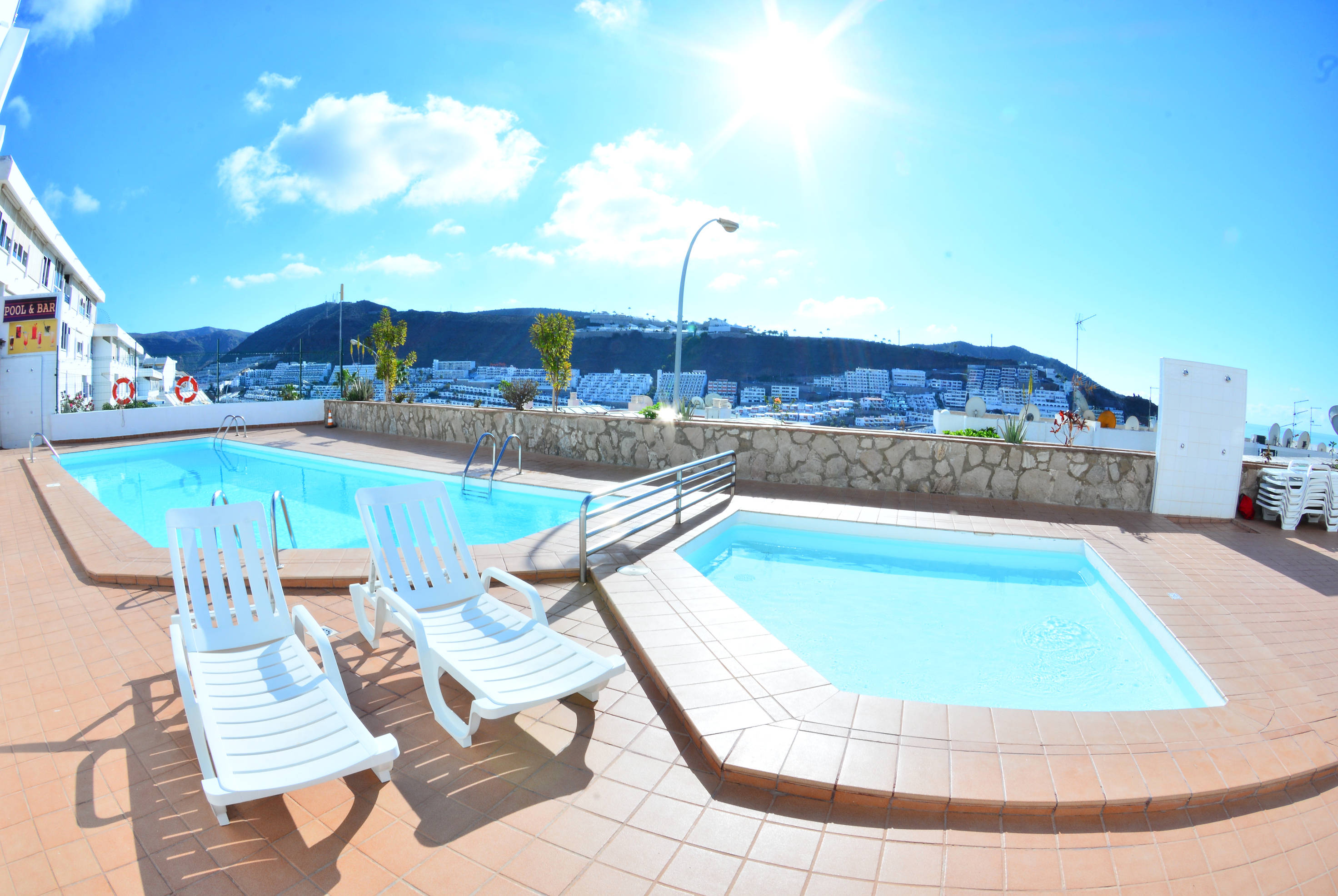 Apartamentos LIVVO Puerto Bello 1