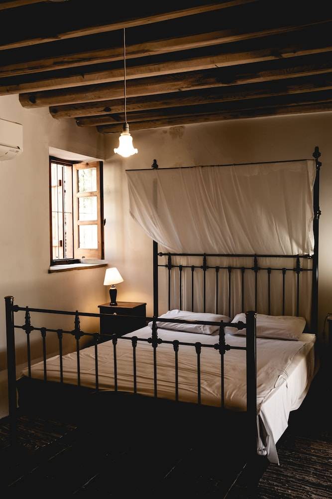 Eveleos Country House 2