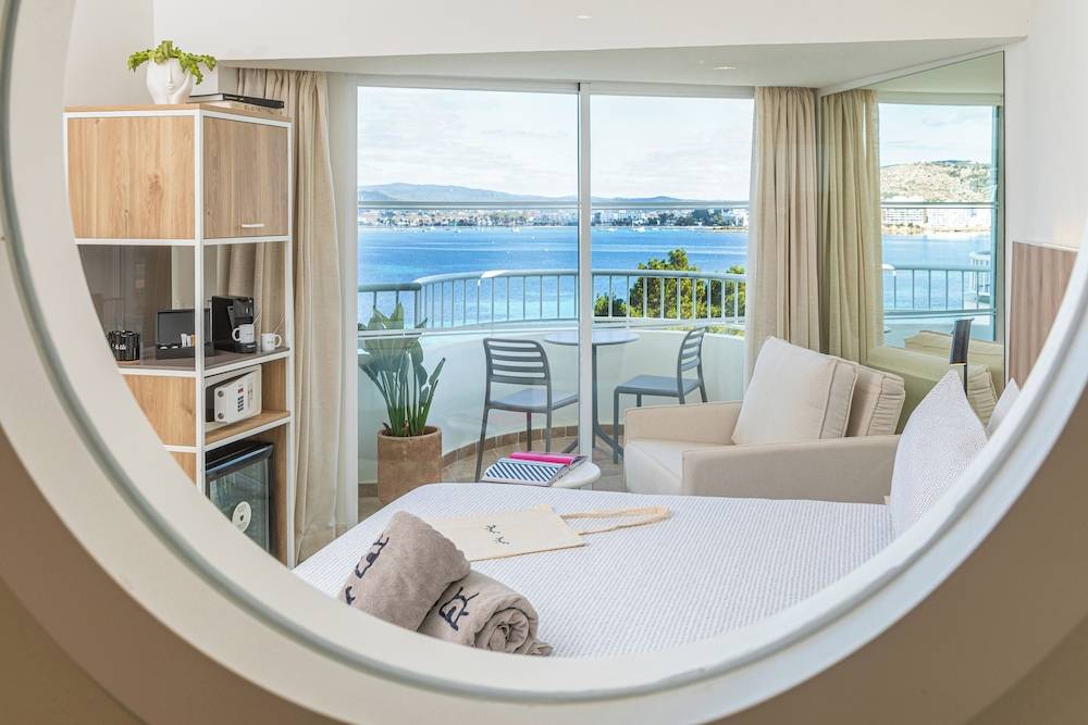 INNSiDE by Meliá Ibiza Beach 1