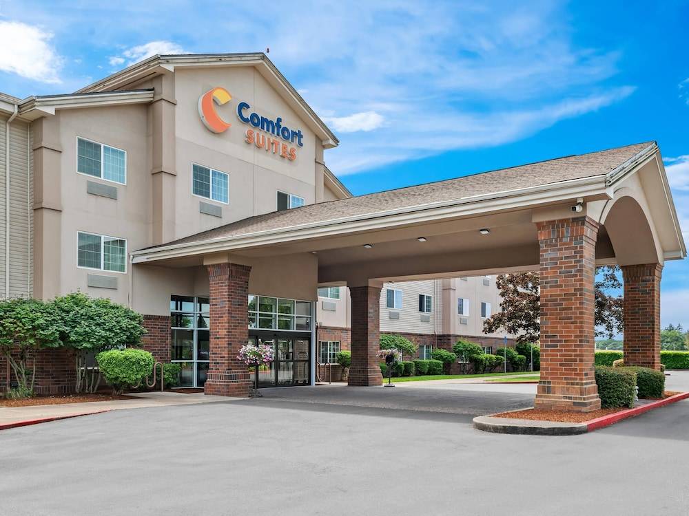 Comfort Suites Linn County Fairground and Expo 1