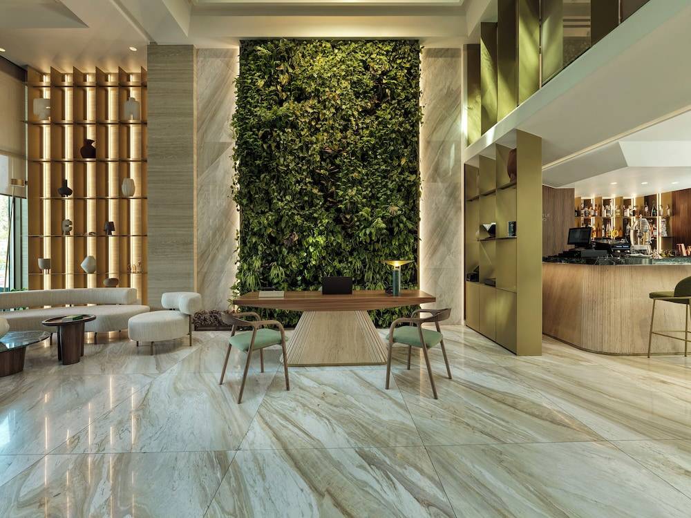 Anthology of Athens, The Leading Hotels of the World 2