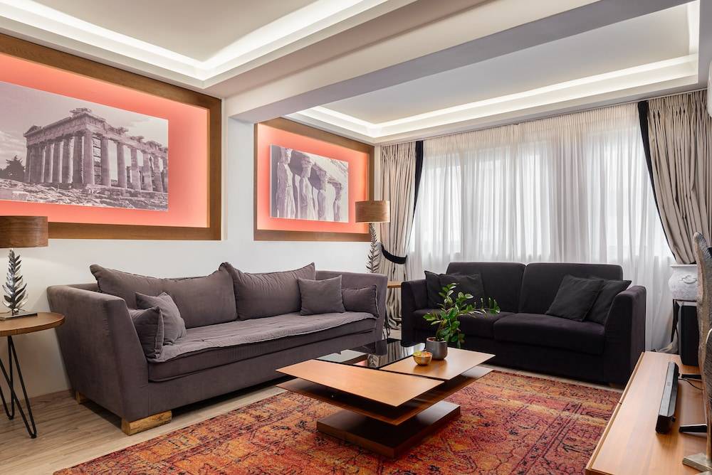 Acropolis Luxury Living 1