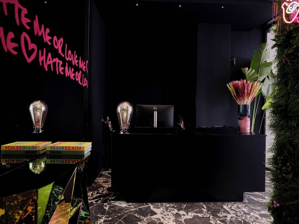 Nur Outline Aparthotel 2