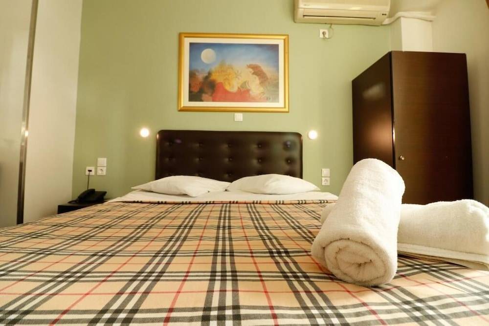 Athens Choice Hotel 1