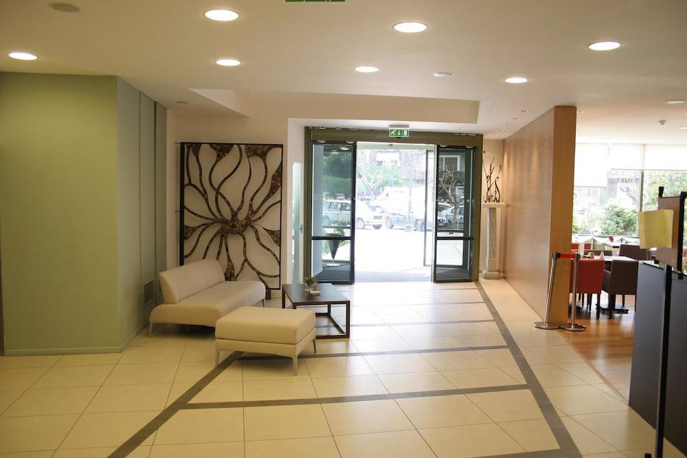 Athinais Hotel 2