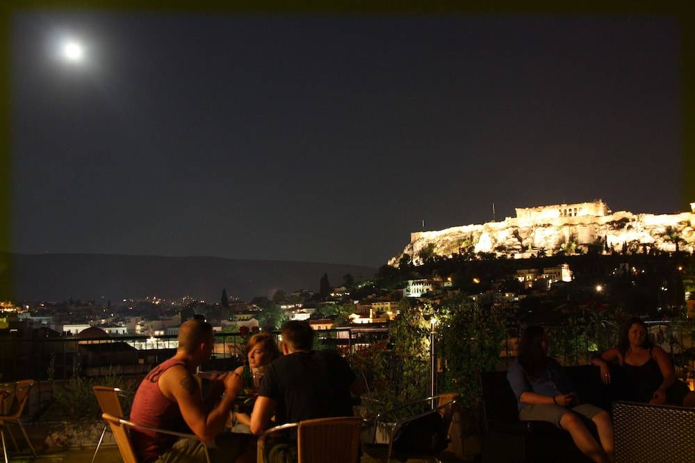 Pella Inn Hostel 1