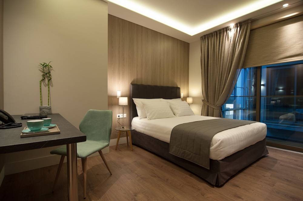 Athens Platinum Rooms and Suites 1