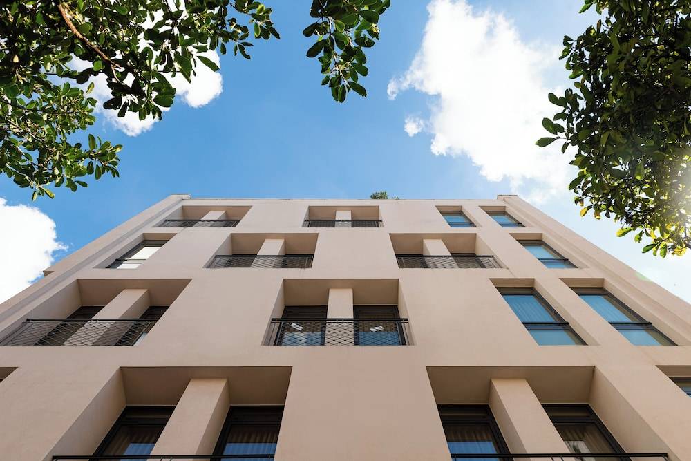 Urban Nest - Suites & Apartments 1
