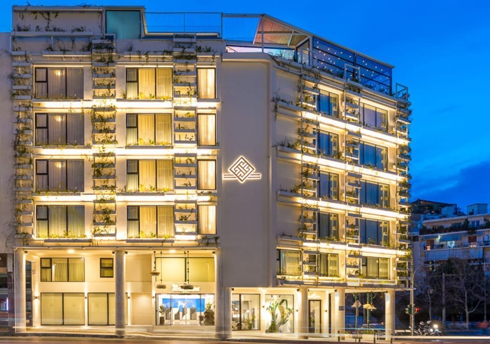 The Athenaeum Luxury Hotel 1