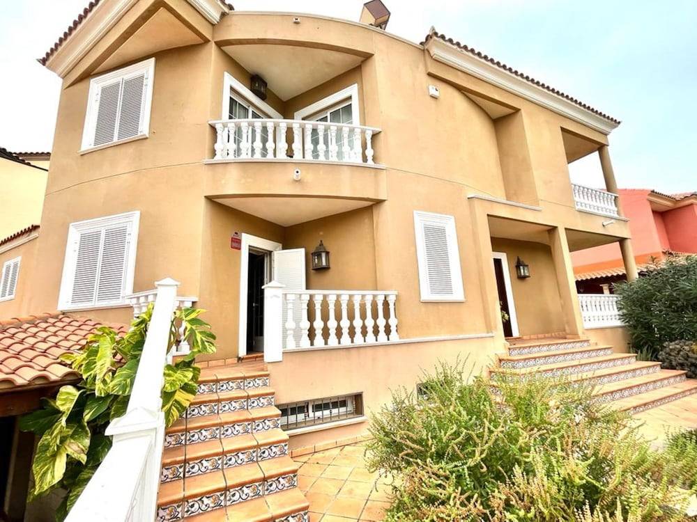 Duque Nest Hostel 1