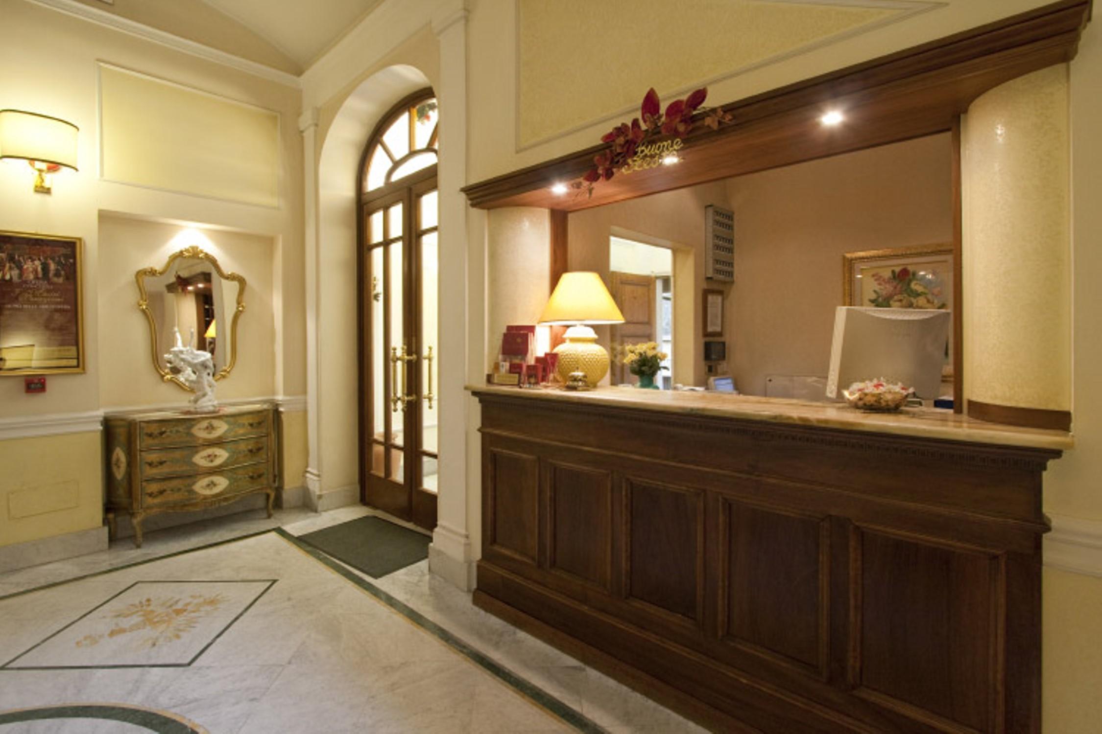 Hotel Astoria Garden 1