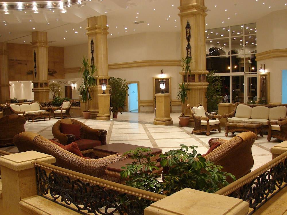 Queen Sharm Resort 2
