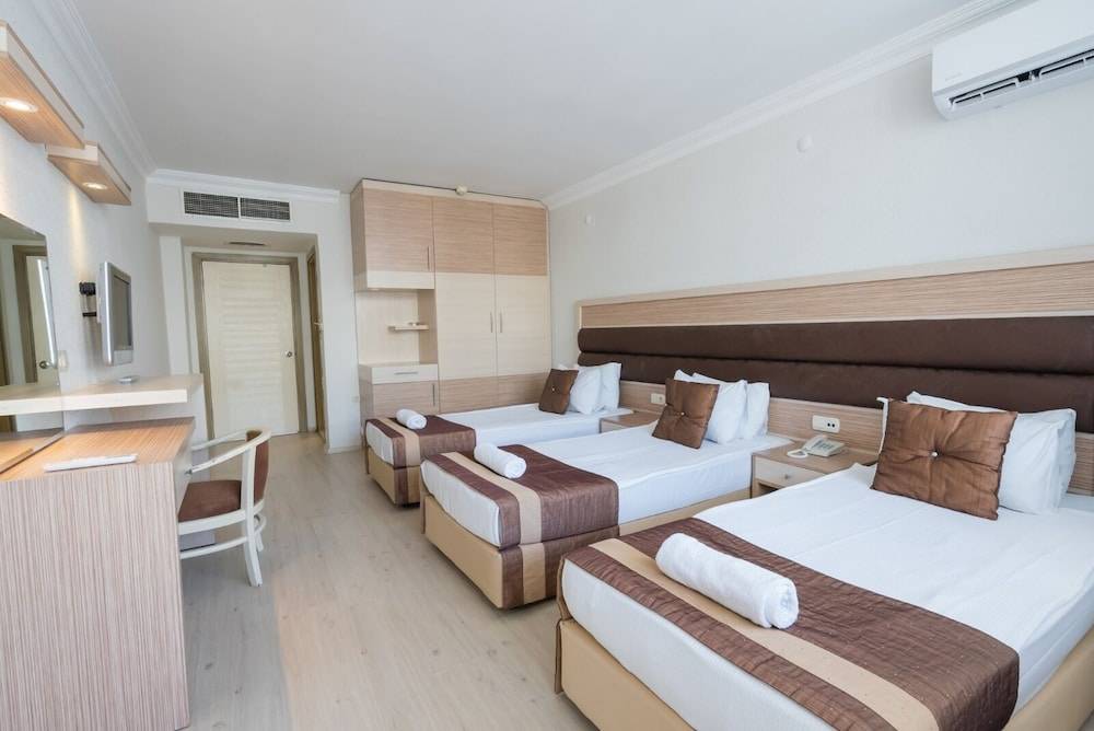 Hotel Caprea 2