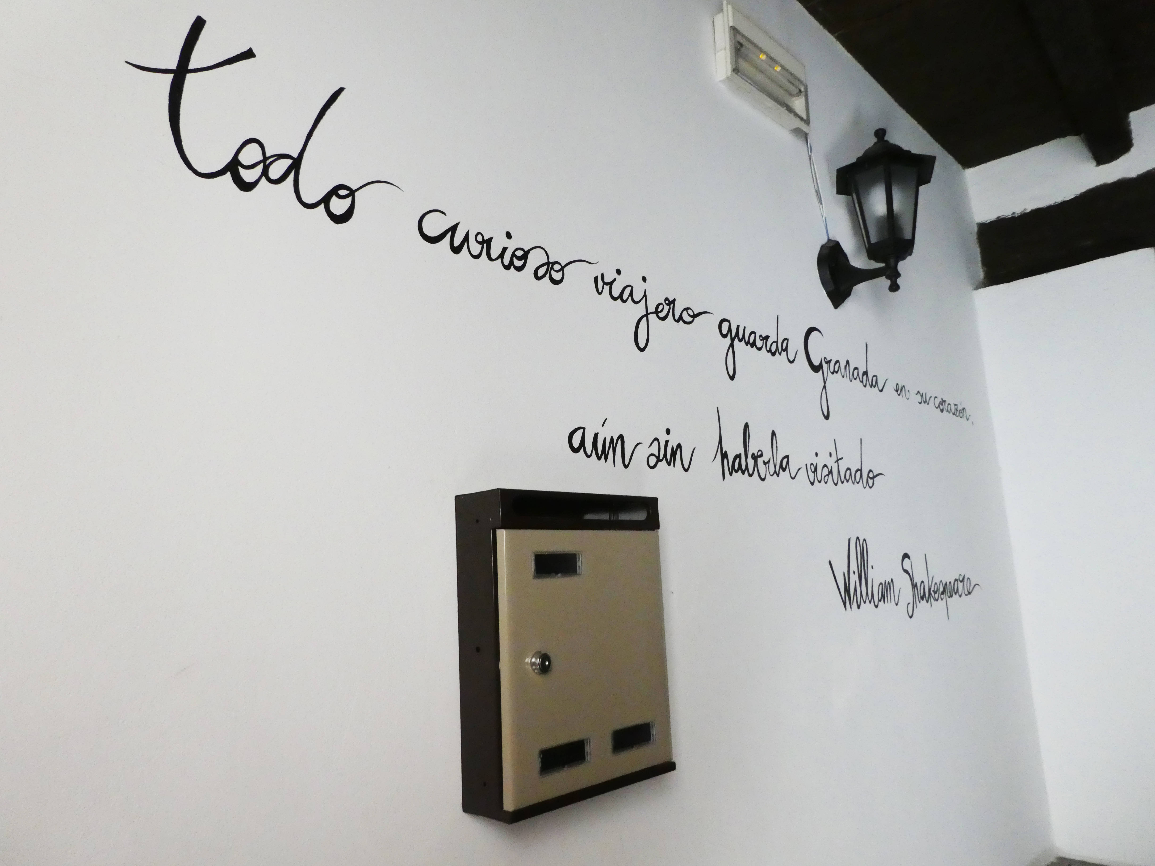 Apartamentos Nahira Suites 3000 2