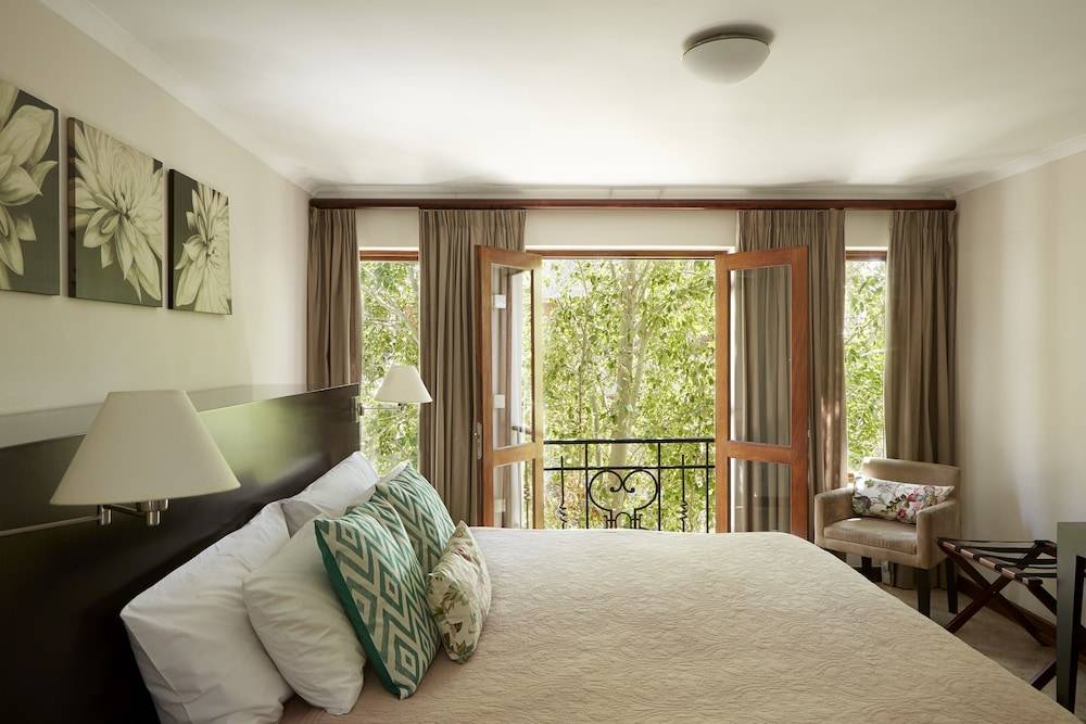 Bayflowers Guest House 2