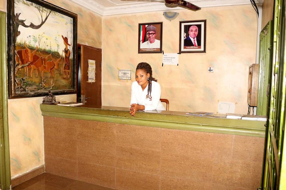 Green Park Hotel and Suites 2