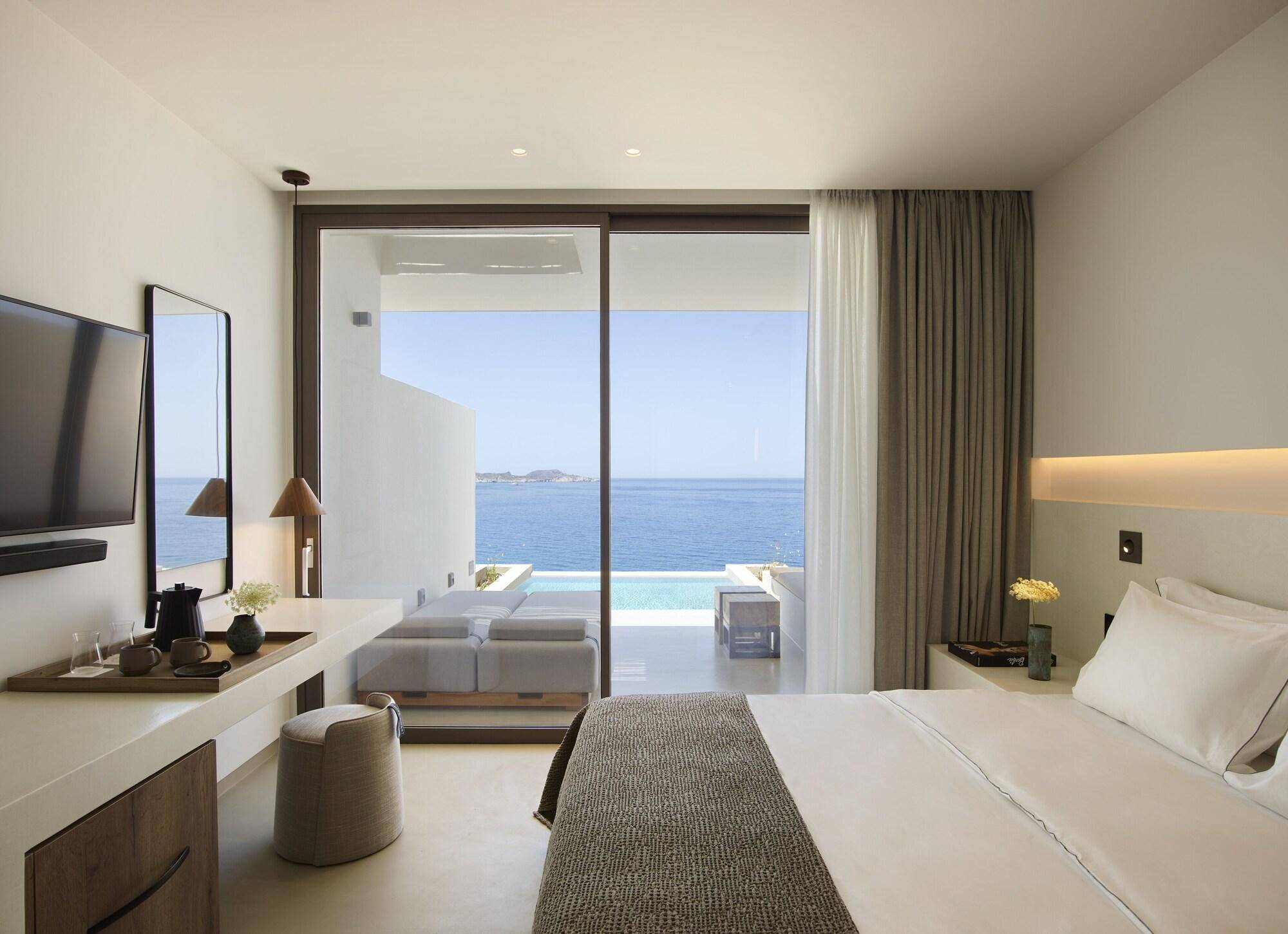 White Coast Pool Suites Small Luxury Hotels 2