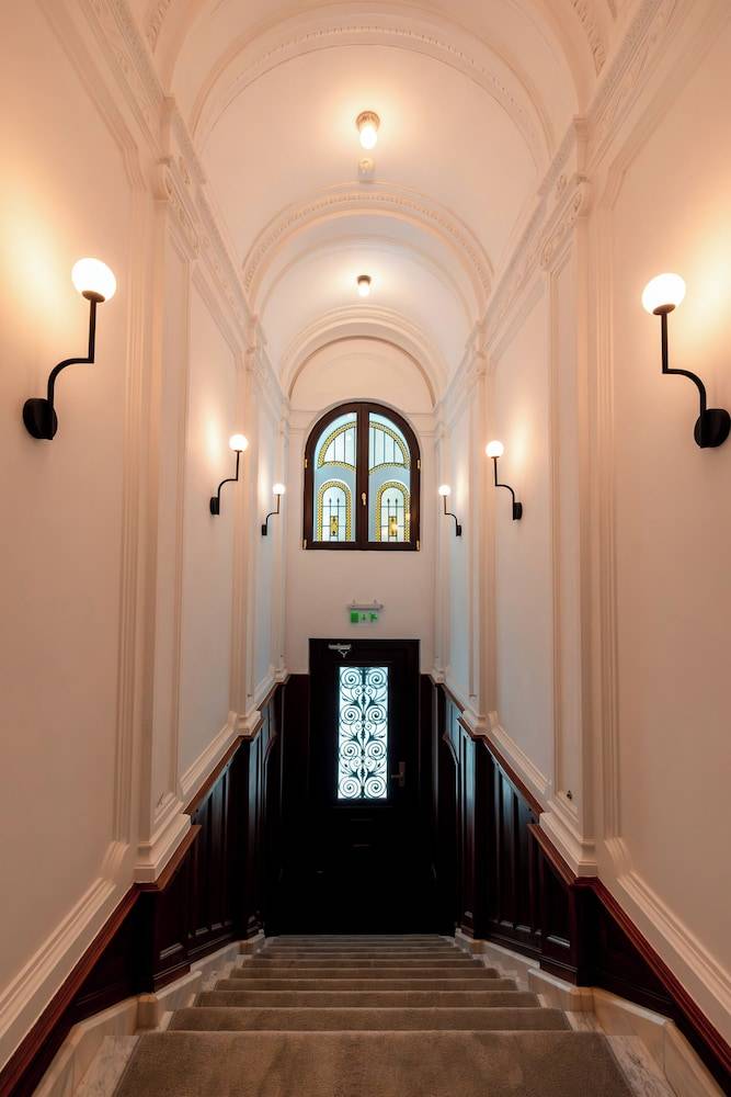 Ecletico Villa 2