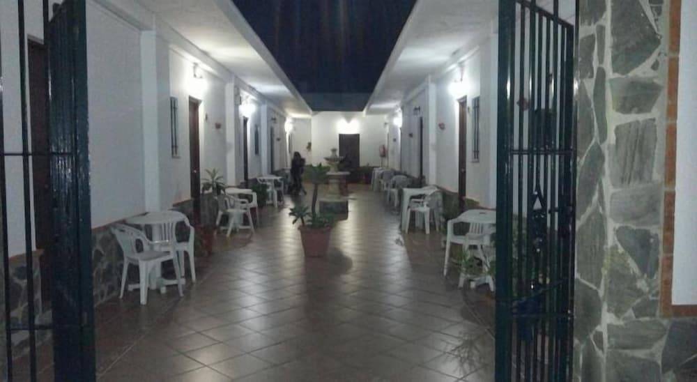 Hostal El Canario 1