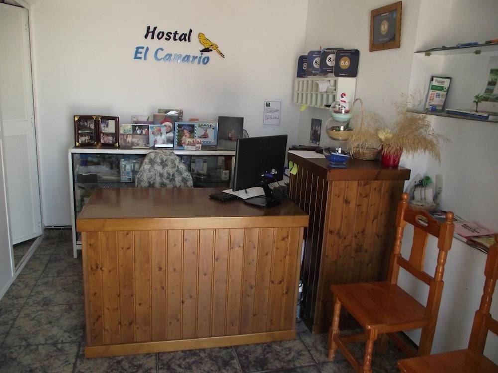 Hostal El Canario 2