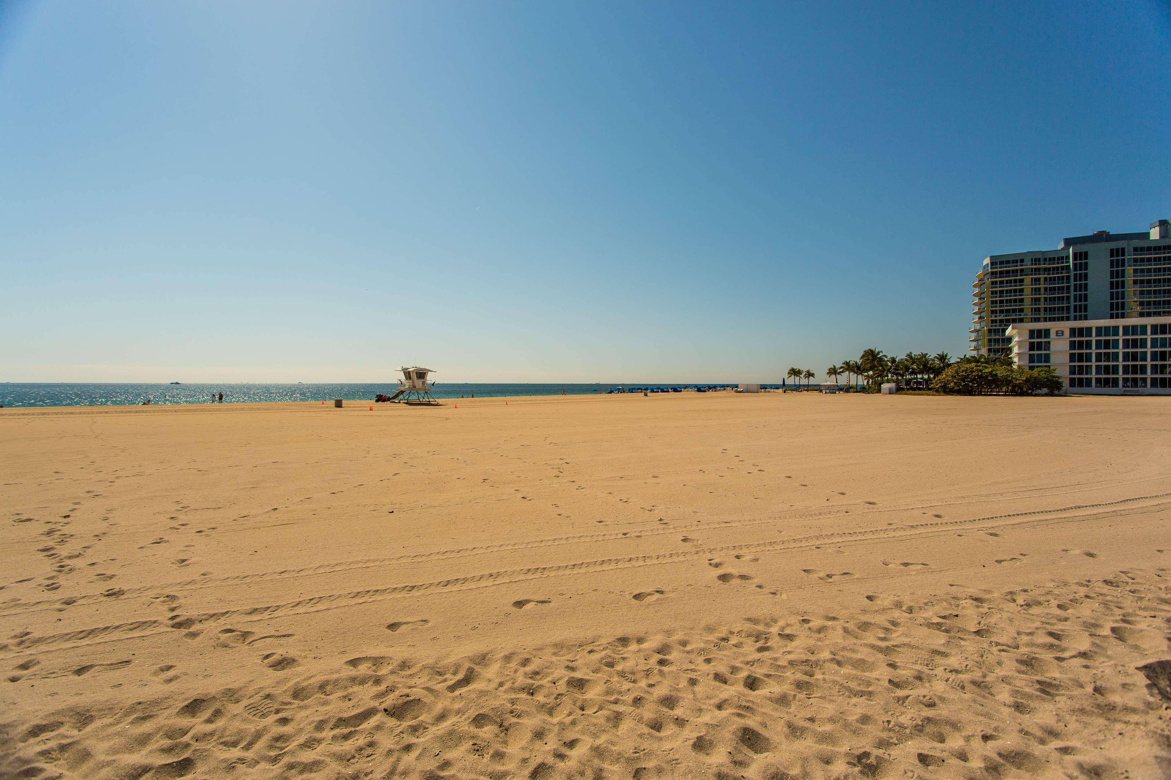 Best Western Plus Oceanside Inn 2
