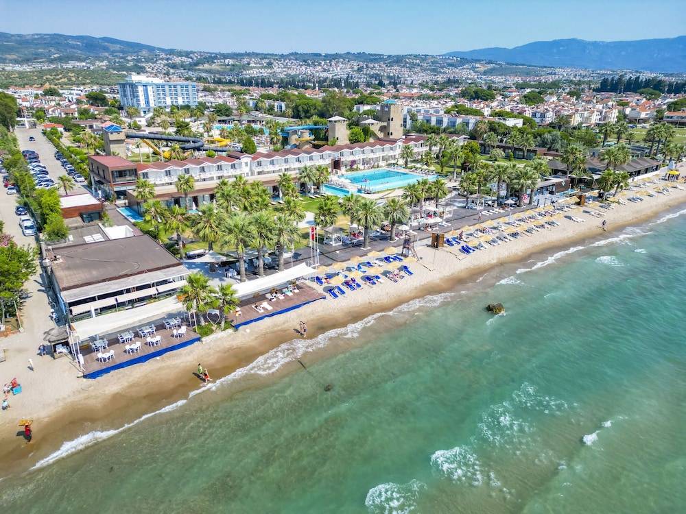 RİSUS RESORT HOTEL KUŞADASI 1