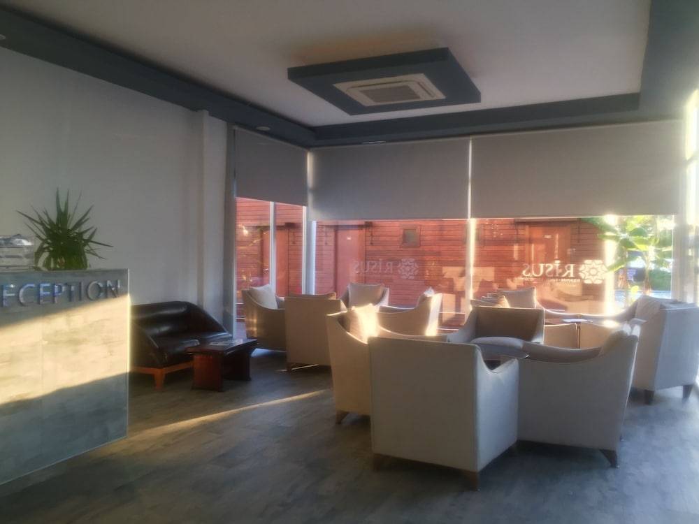 RİSUS RESORT HOTEL KUŞADASI 2