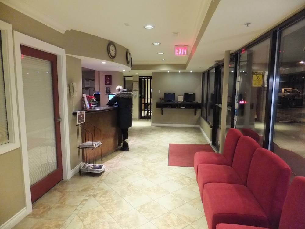 North Vancouver Hotel 2