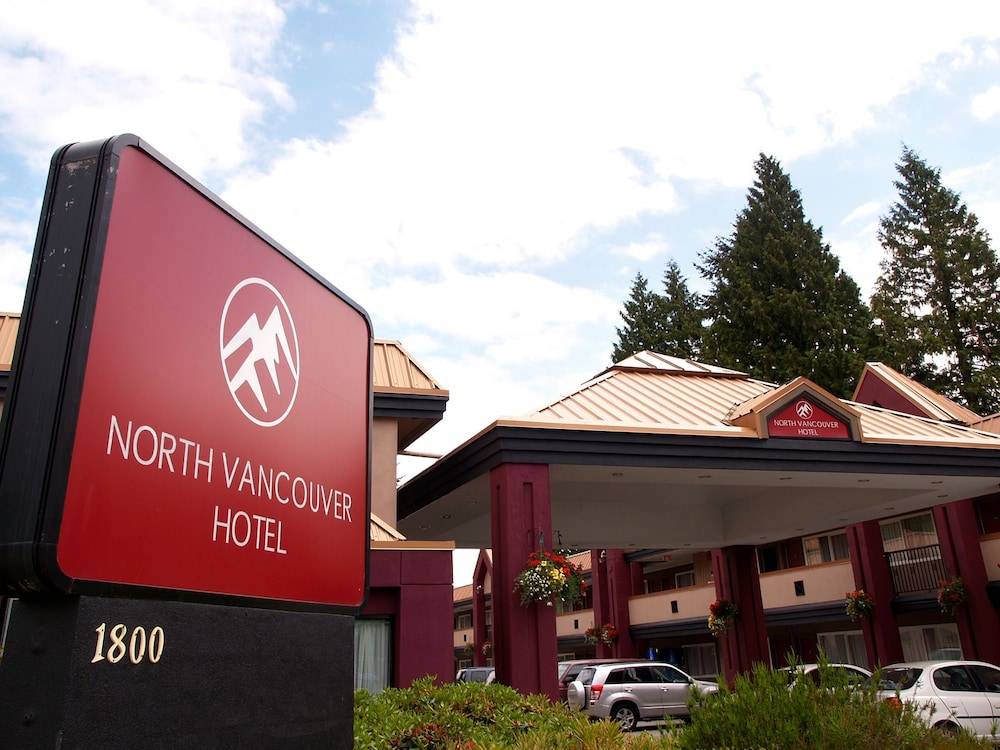 North Vancouver Hotel 1