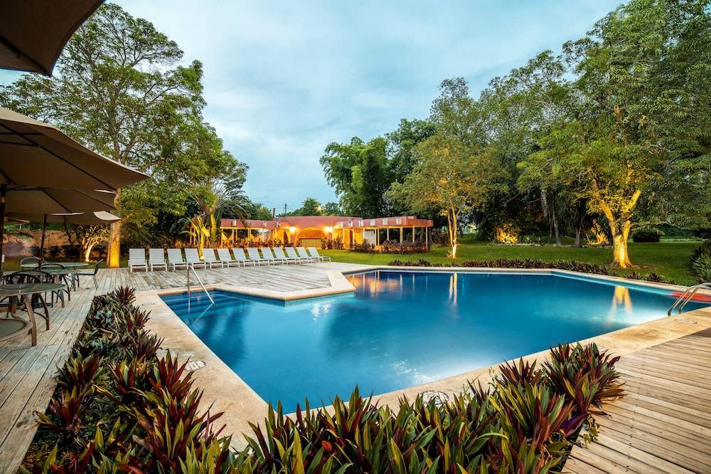 Hotel Chichen Itza 1