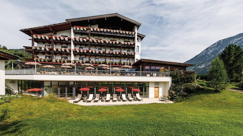Hotel Achentalerhof 1
