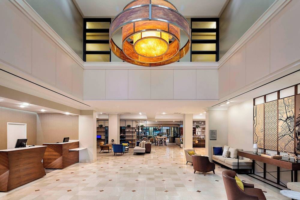 Sheraton Suites Market Center Dallas 2