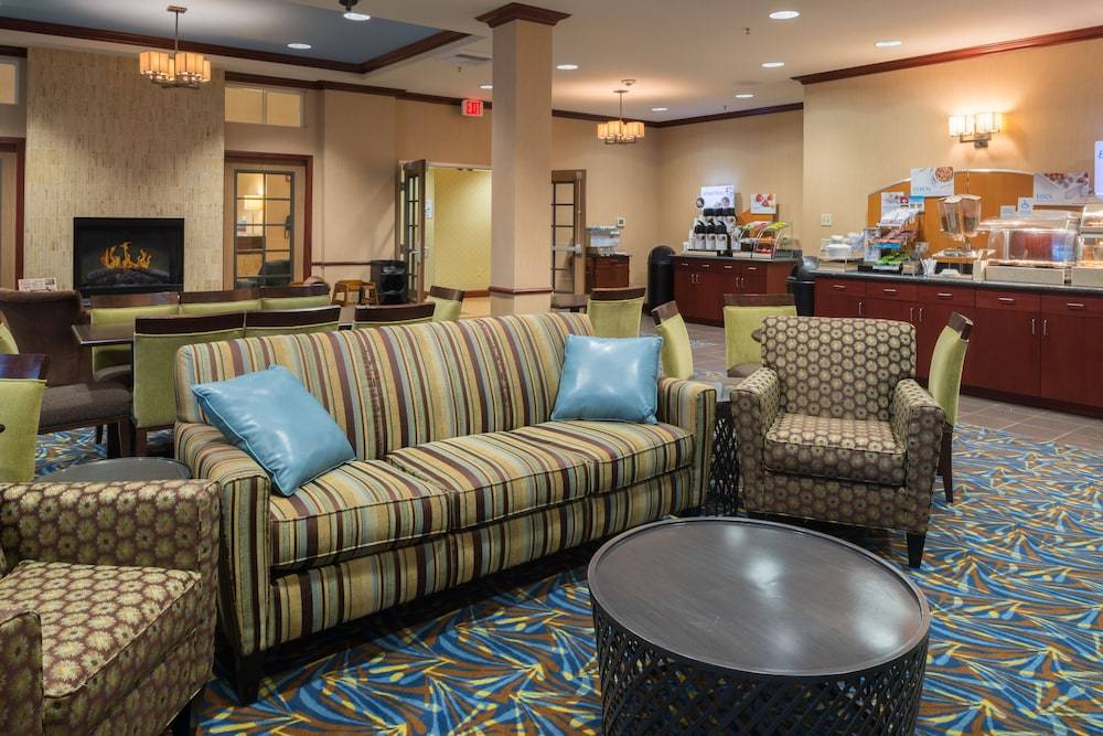 Holiday Inn Express & Suites SEQUIM by IHG 2