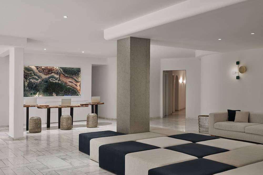 Kouros Hotel & Suites 2