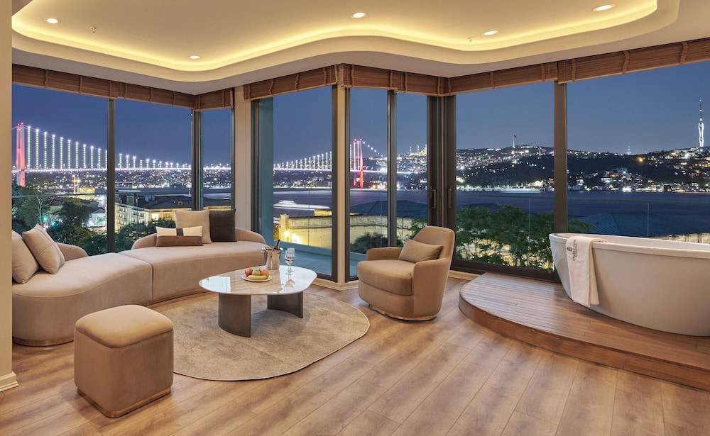 Çırağan Hotel Bosphorus 1