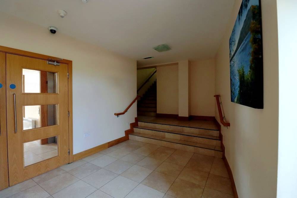SALA Lakeside Aparthotel 2