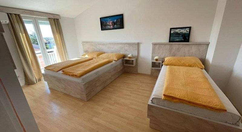VILLA NIKOLINA 1