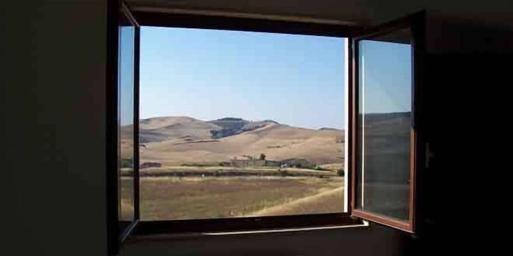 Agriturismo Terra dei Sassi 2