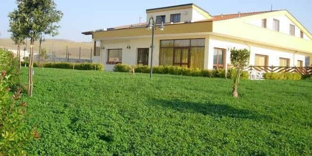 Agriturismo Terra dei Sassi 1