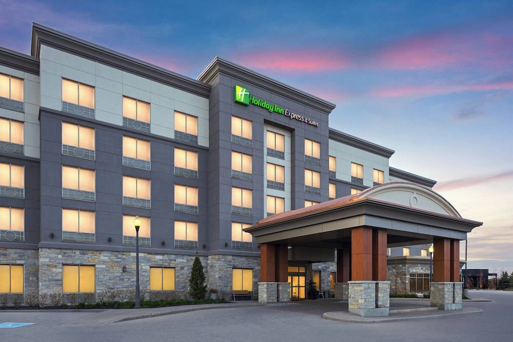 Holiday Inn Express & Suites VAUGHAN-SOUTHWEST by IHG 1