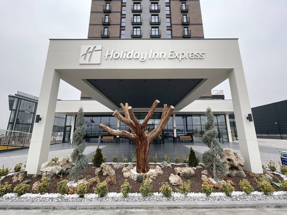 Holiday Inn Express ANKARA - AIRPORT by IHG 1