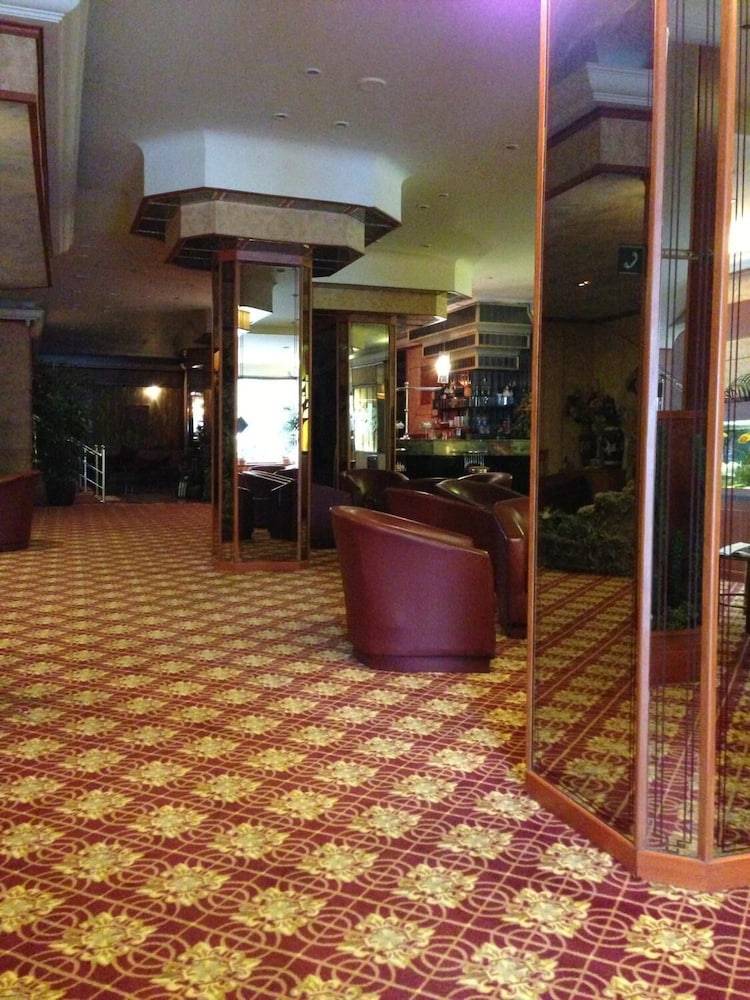Hotel Monopol 2