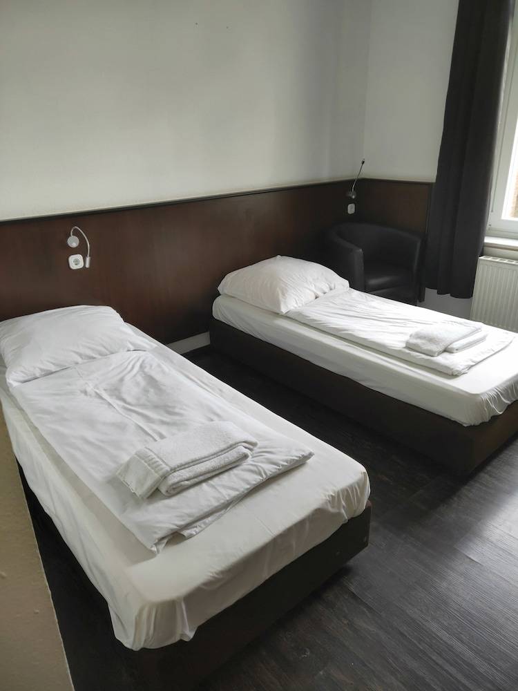Hotel Tempelhof - City-Messe-Arena 2