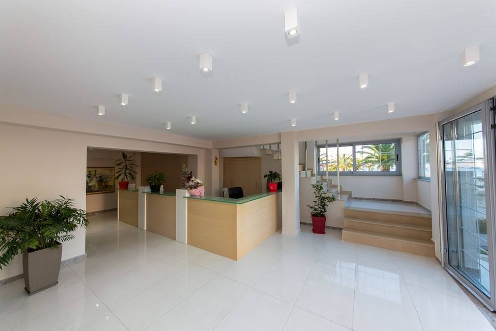 Hotel Saranda Palace 2