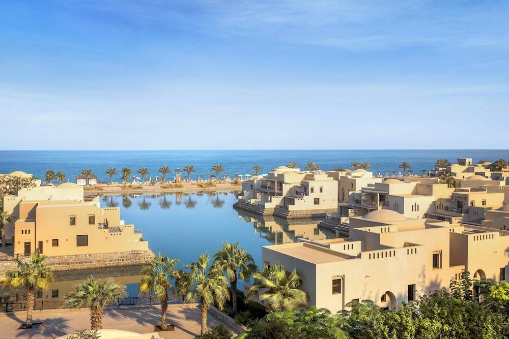 The Cove Rotana Resort - Ras Al Khaimah 1